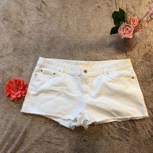 🌸NWOT White MK Jean Shorts🌸